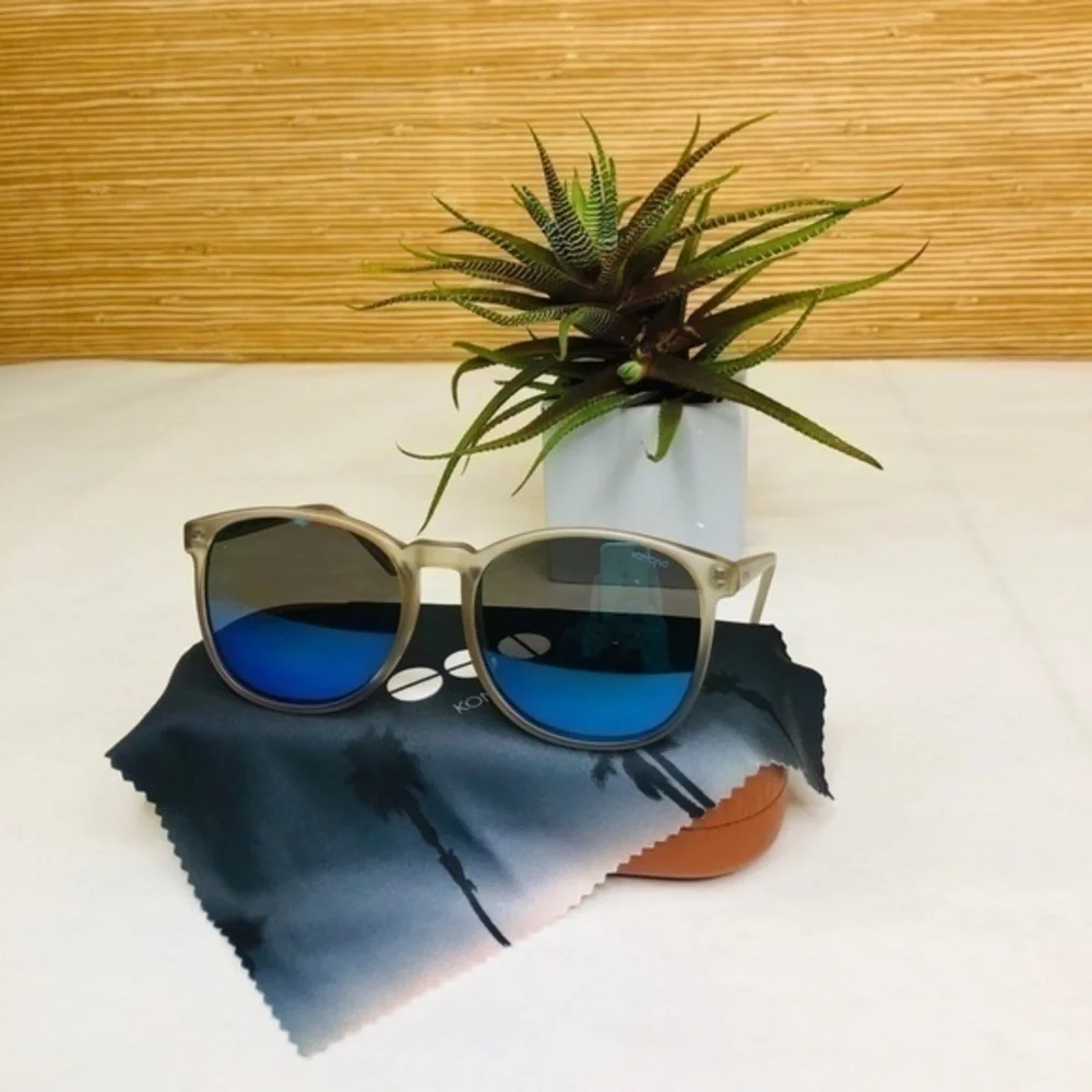 KOMONO Urkel Frost Sunglasses NEW gray blue